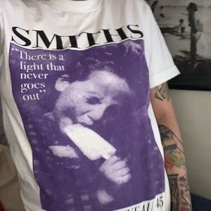 Tops - The smiths unisex T-shirt women’s M men’s S Tops - The smiths unisex T-shirt women’s M men’s S
